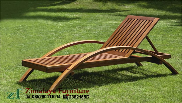 Kursi Lounger Kayu Jati