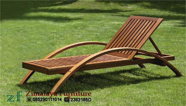 Kursi Lounger Kayu Jati