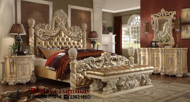 Tempat Tidur Super Victorian