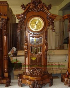 Jam Hias Kayu Jati