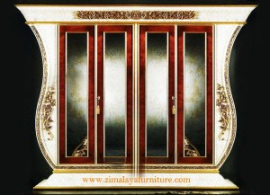 Lemari Pakaian Mewah Eropa