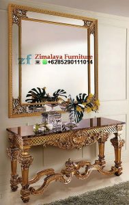 Meja Hias Ruang Tamu