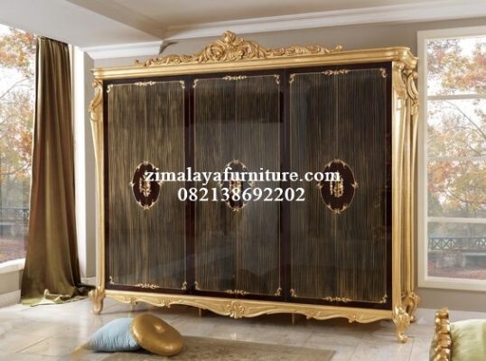 Lemari Pakaian 6 Pintu Model Eropa Classic